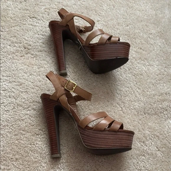 Steve Madden Brown Chunky Heel Sandals - Picture 6 of 12
